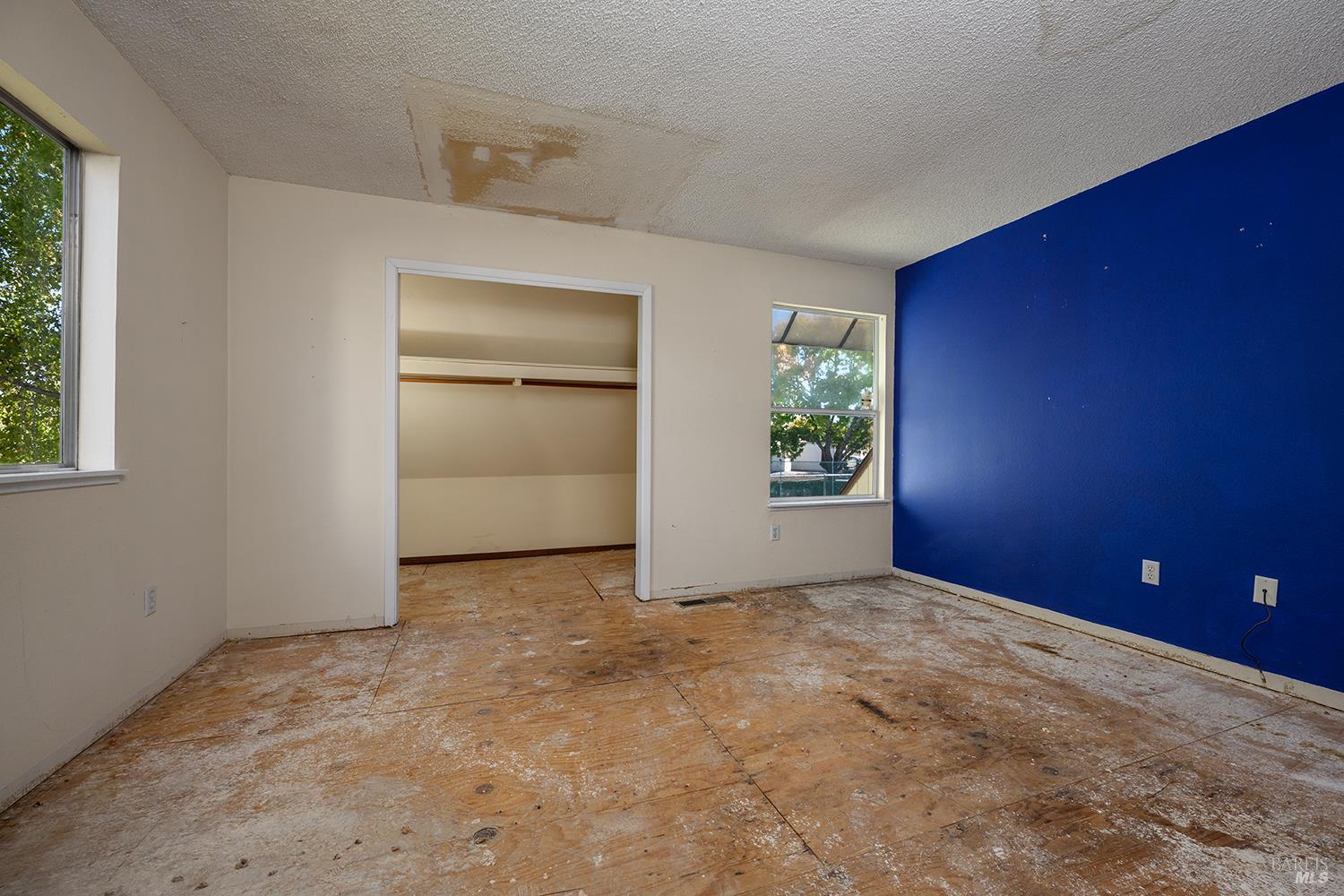 1990 Knolls Drive Santa Rosa CA 95405