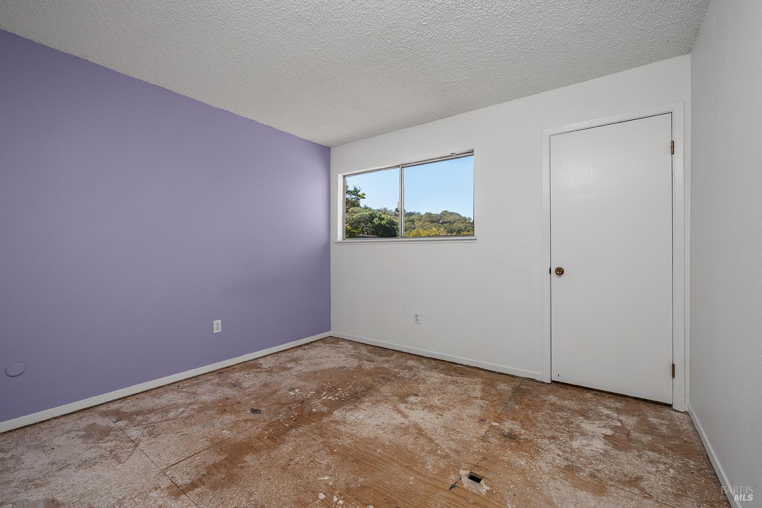 1990 Knolls Drive Santa Rosa CA 95405