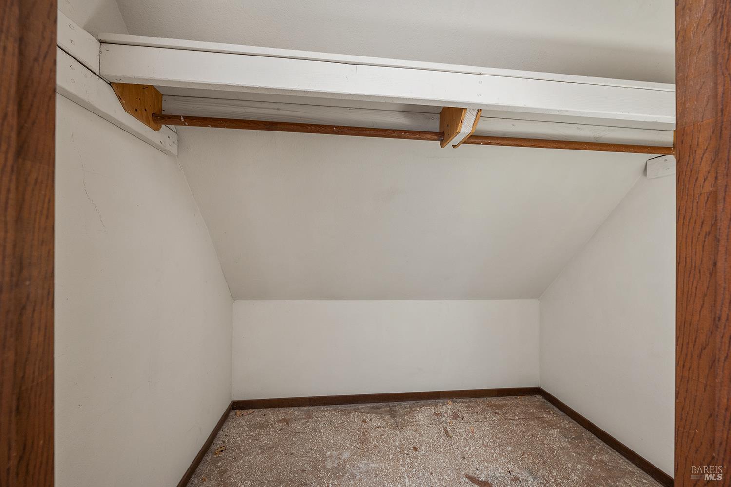 1990 Knolls Drive Santa Rosa CA 95405