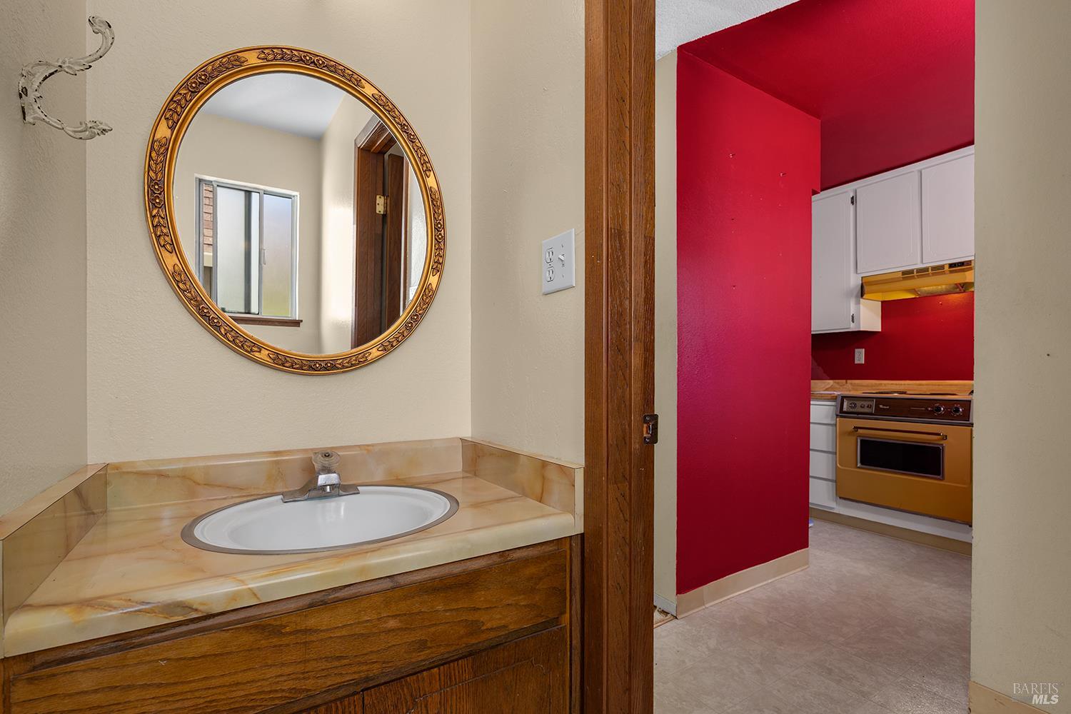 1990 Knolls Drive Santa Rosa CA 95405
