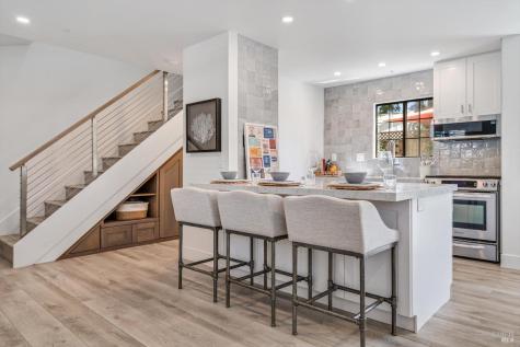 362 Piper Street Healdsburg CA 95448