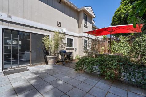 362 Piper Street Healdsburg CA 95448