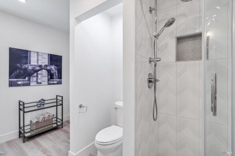 362 Piper Street Healdsburg CA 95448