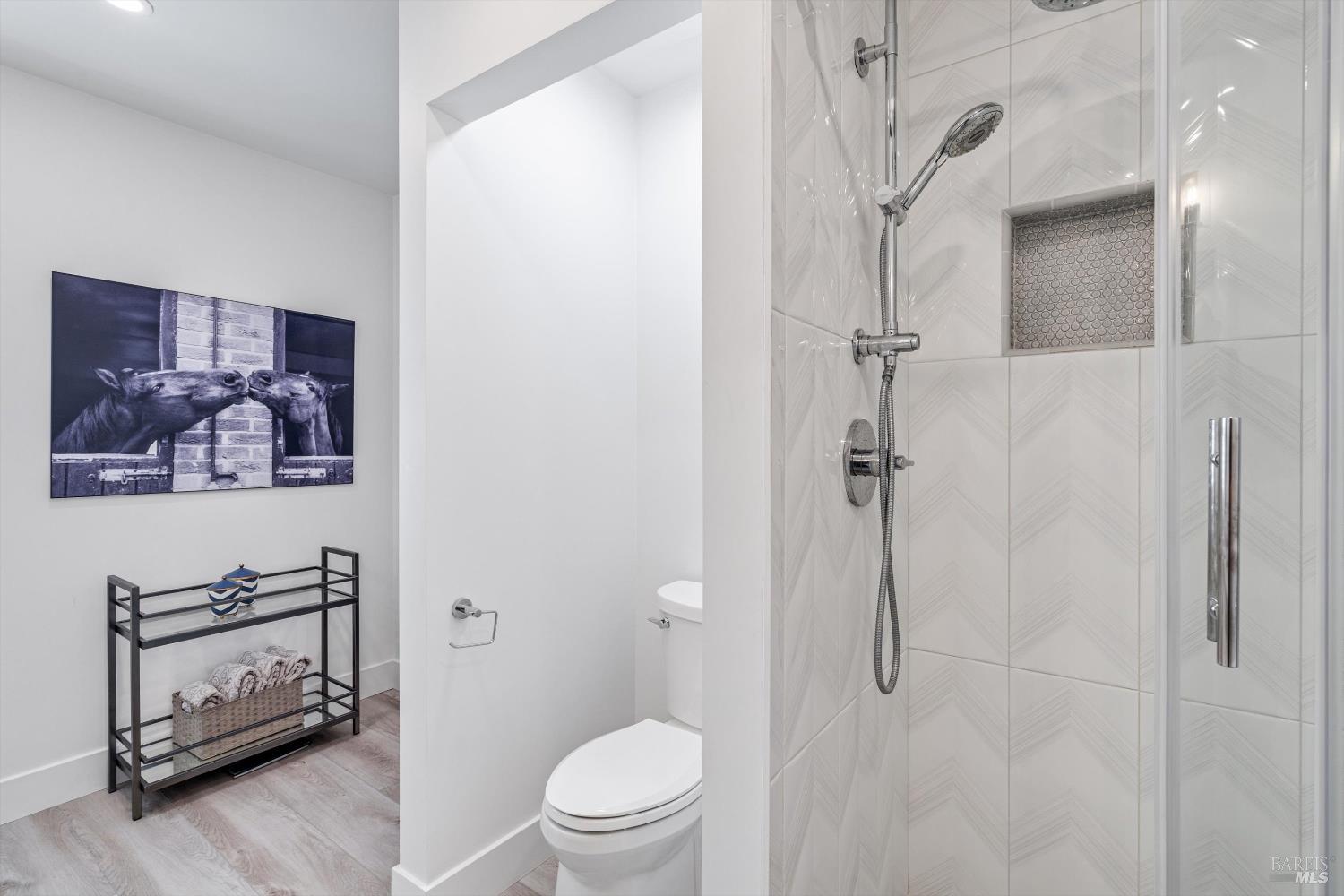 362 Piper Street Healdsburg CA 95448