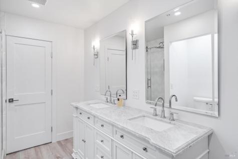 362 Piper Street Healdsburg CA 95448