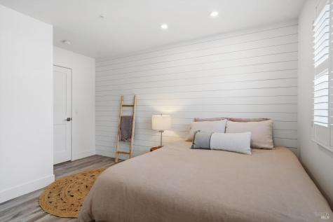 362 Piper Street Healdsburg CA 95448