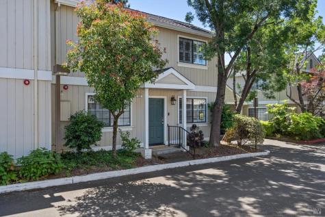 362 Piper Street Healdsburg CA 95448