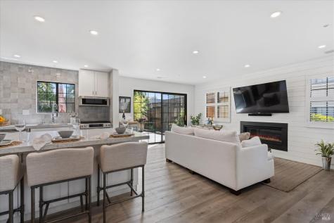 362 Piper Street Healdsburg CA 95448