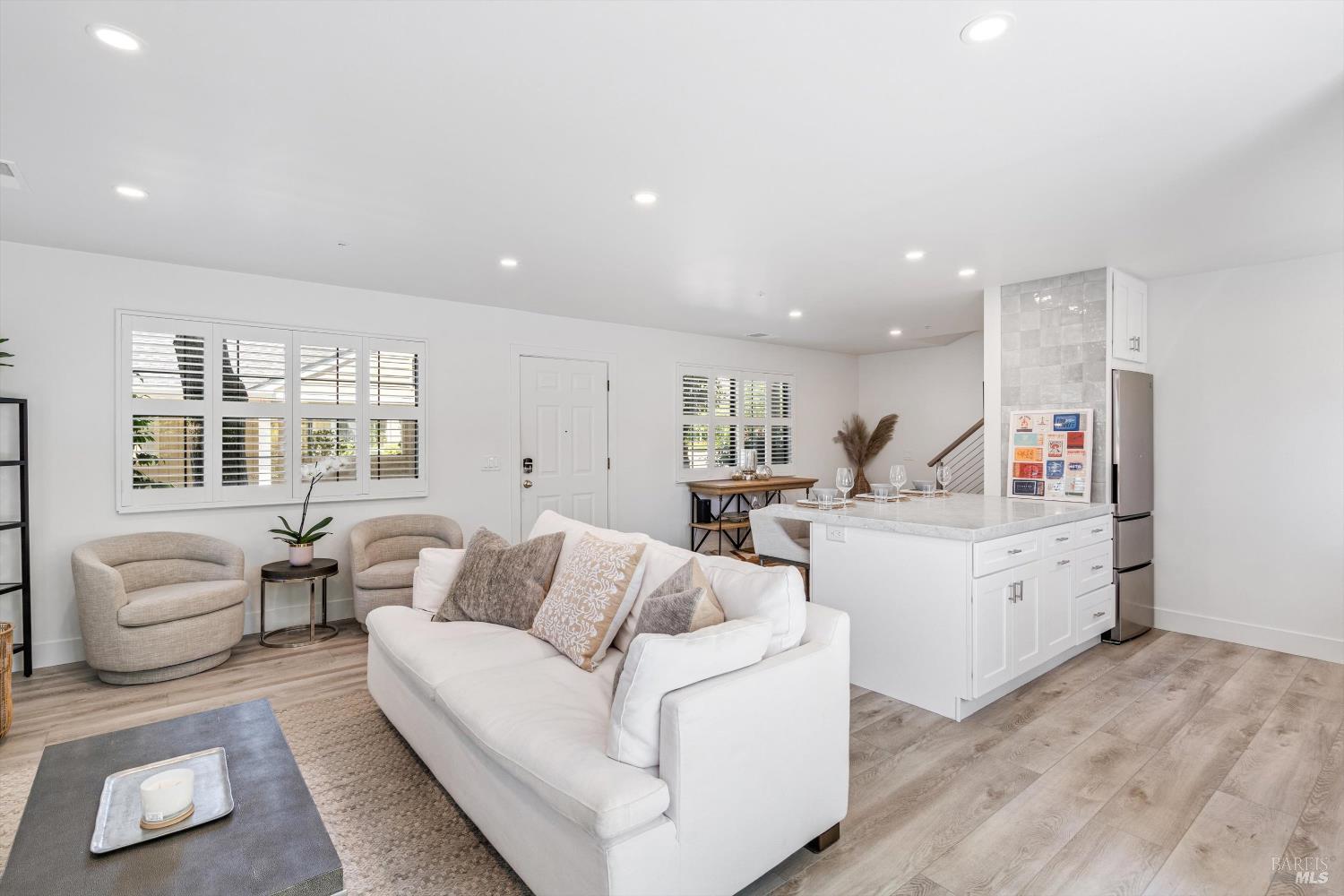 362 Piper Street Healdsburg CA 95448