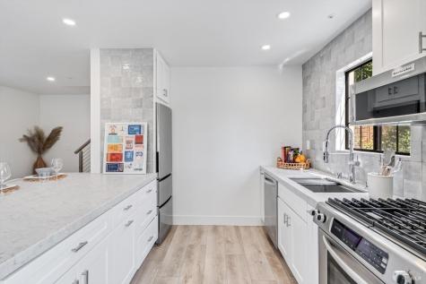 362 Piper Street Healdsburg CA 95448