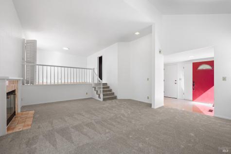 9239 Lakewood Drive Windsor CA 95492