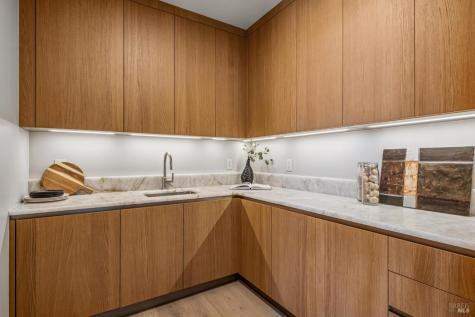 151 Sawmill Circle Healdsburg CA 95448