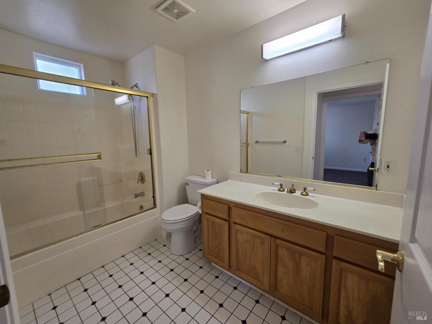 1501 La Esplanada Place Santa Rosa CA 95404