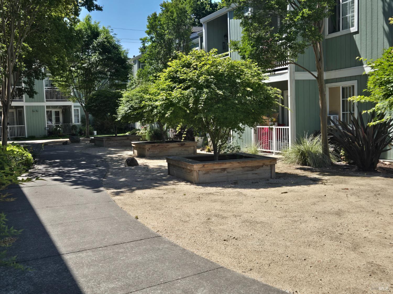 1501 La Esplanada Place Santa Rosa CA 95404