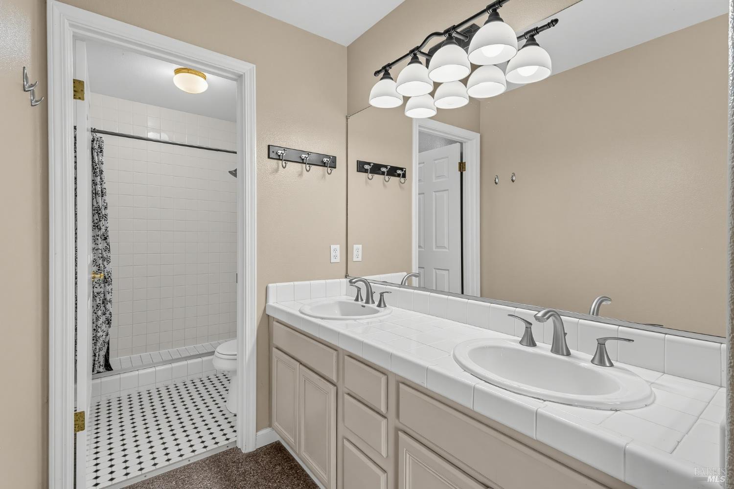 123 Alice Street Santa Rosa CA 95409