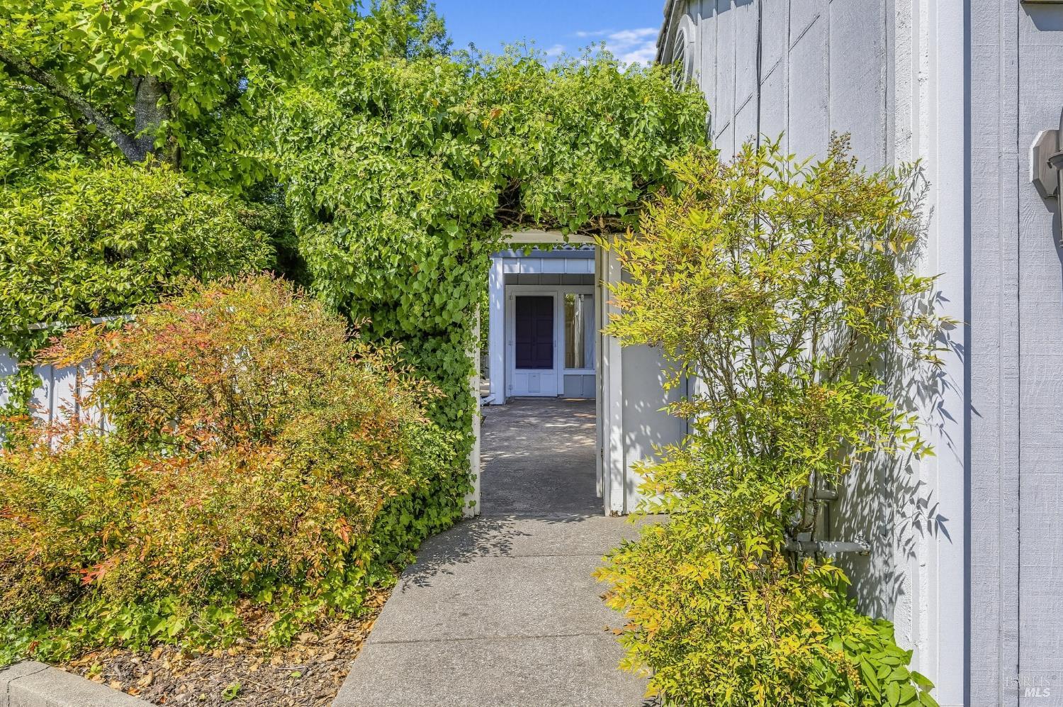 123 Alice Street Santa Rosa CA 95409