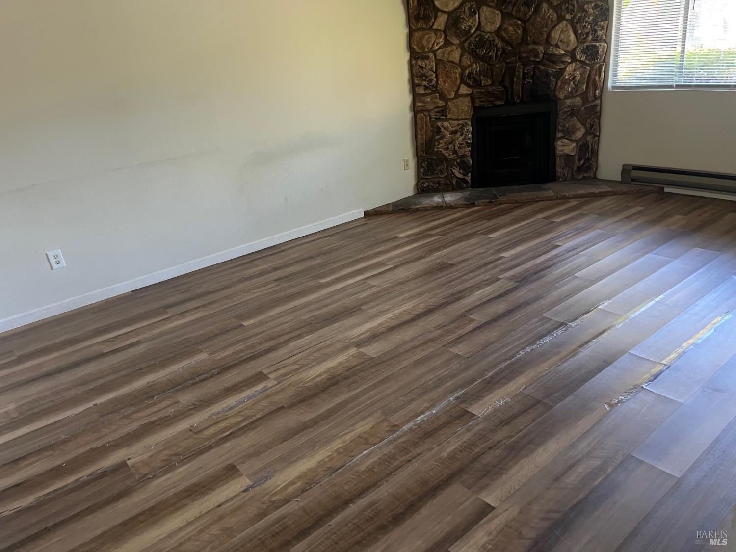 1064 Eleanor Avenue Rohnert Park CA 94928
