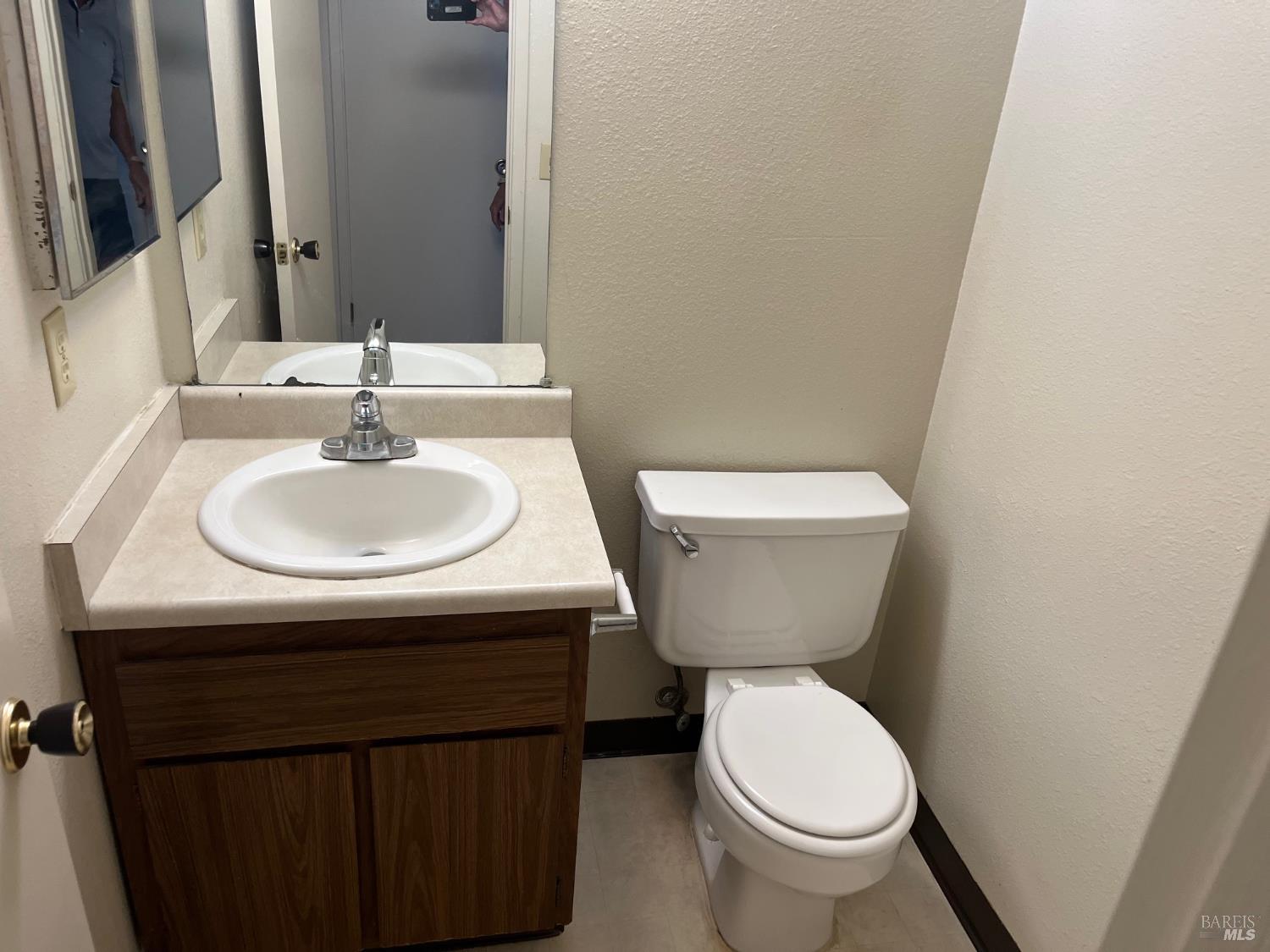 1064 Eleanor Avenue Rohnert Park CA 94928