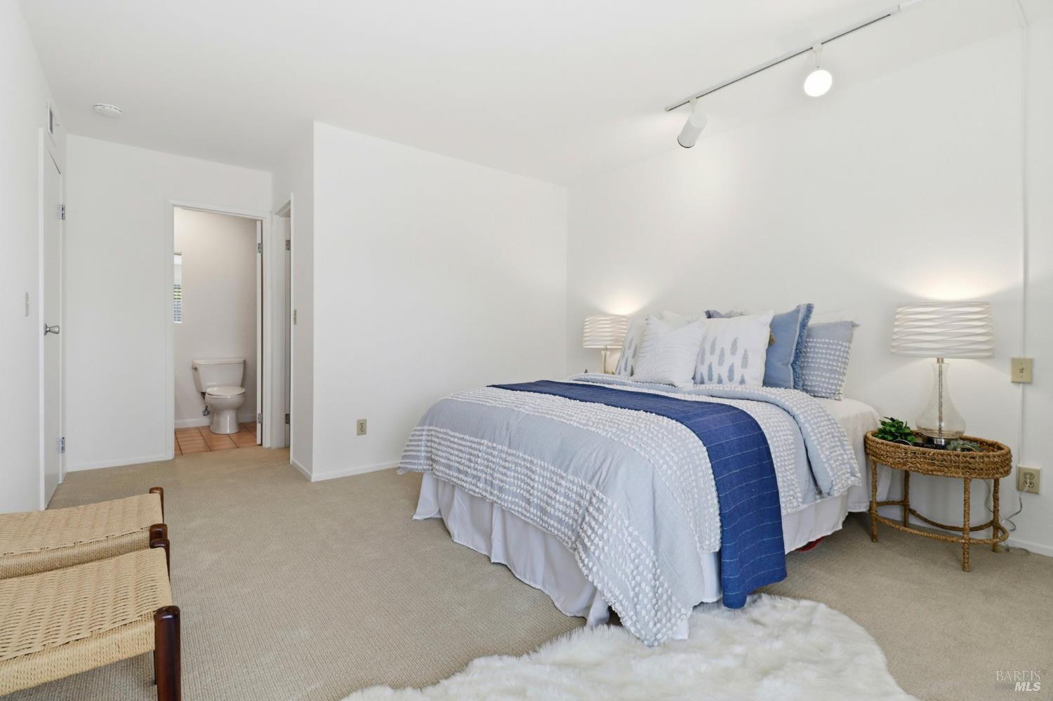 186 Larkspur Plaza Drive Larkspur CA 94939