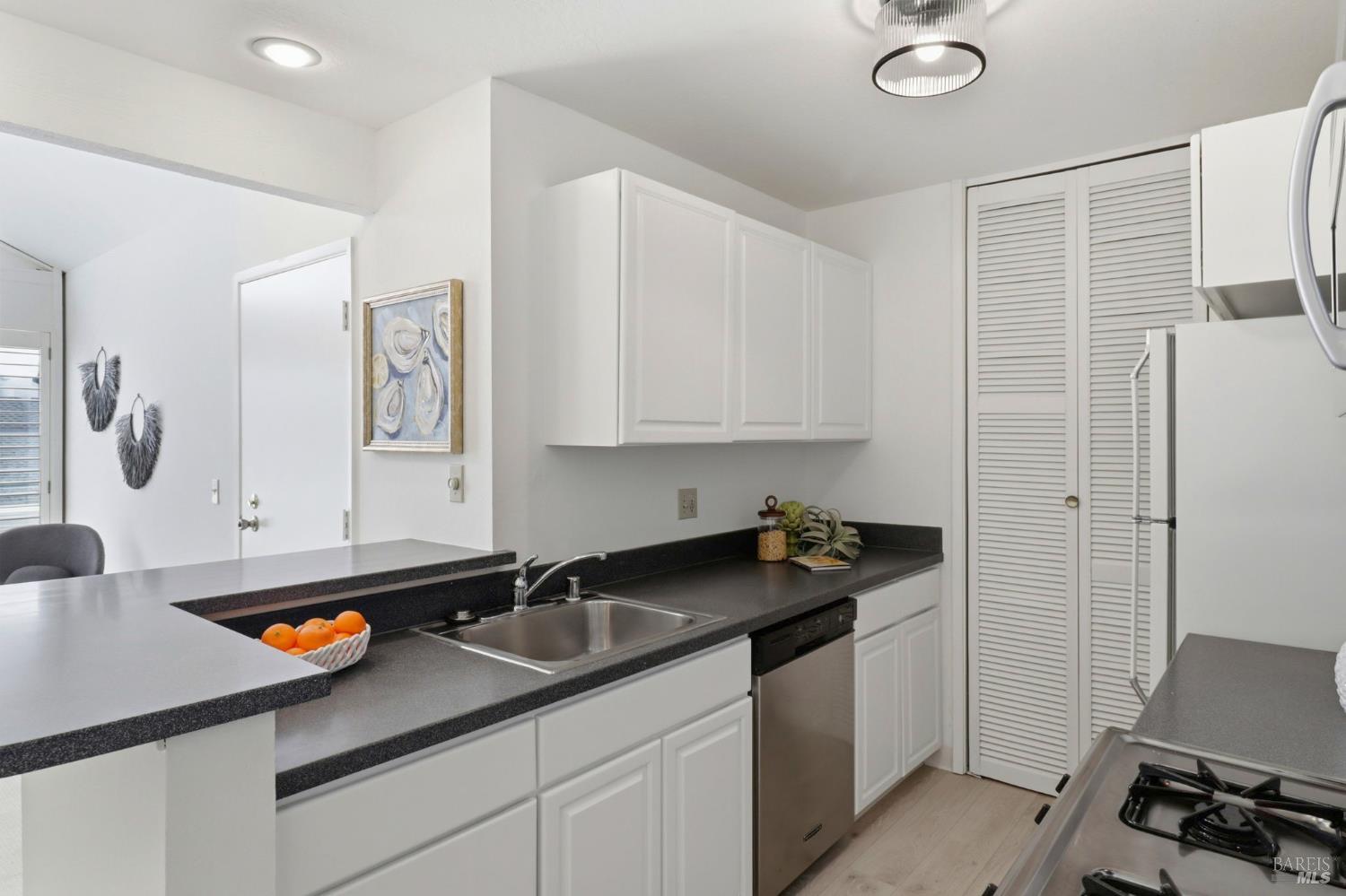 186 Larkspur Plaza Drive Larkspur CA 94939