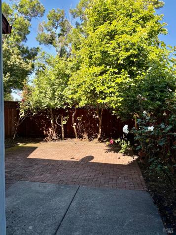 52 Regents Circle Rohnert Park CA 94928