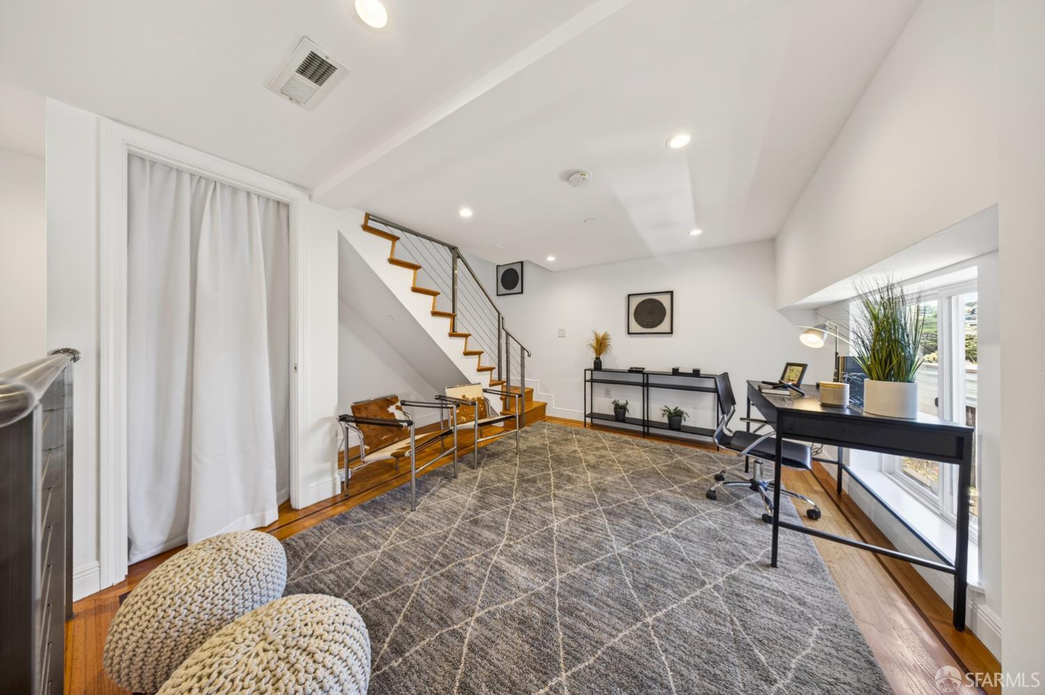 1460 Clayton Street San Francisco CA 94114