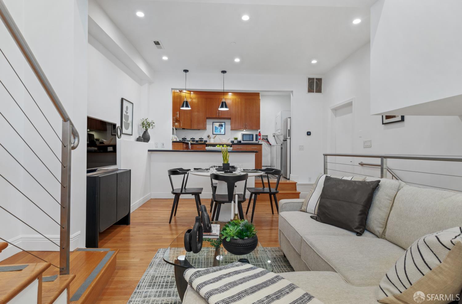 1460 Clayton Street San Francisco CA 94114