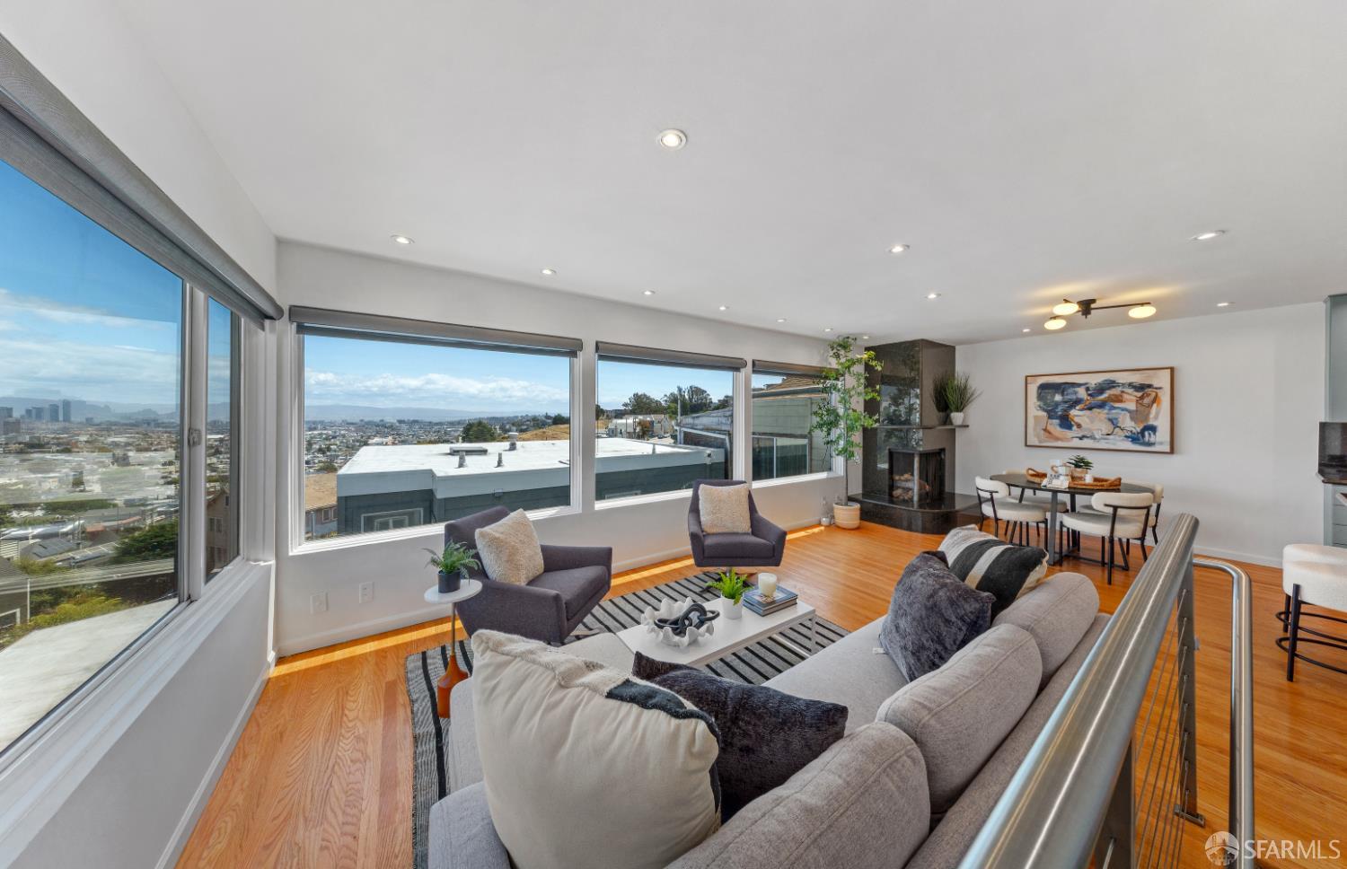 1460 Clayton Street San Francisco CA 94114