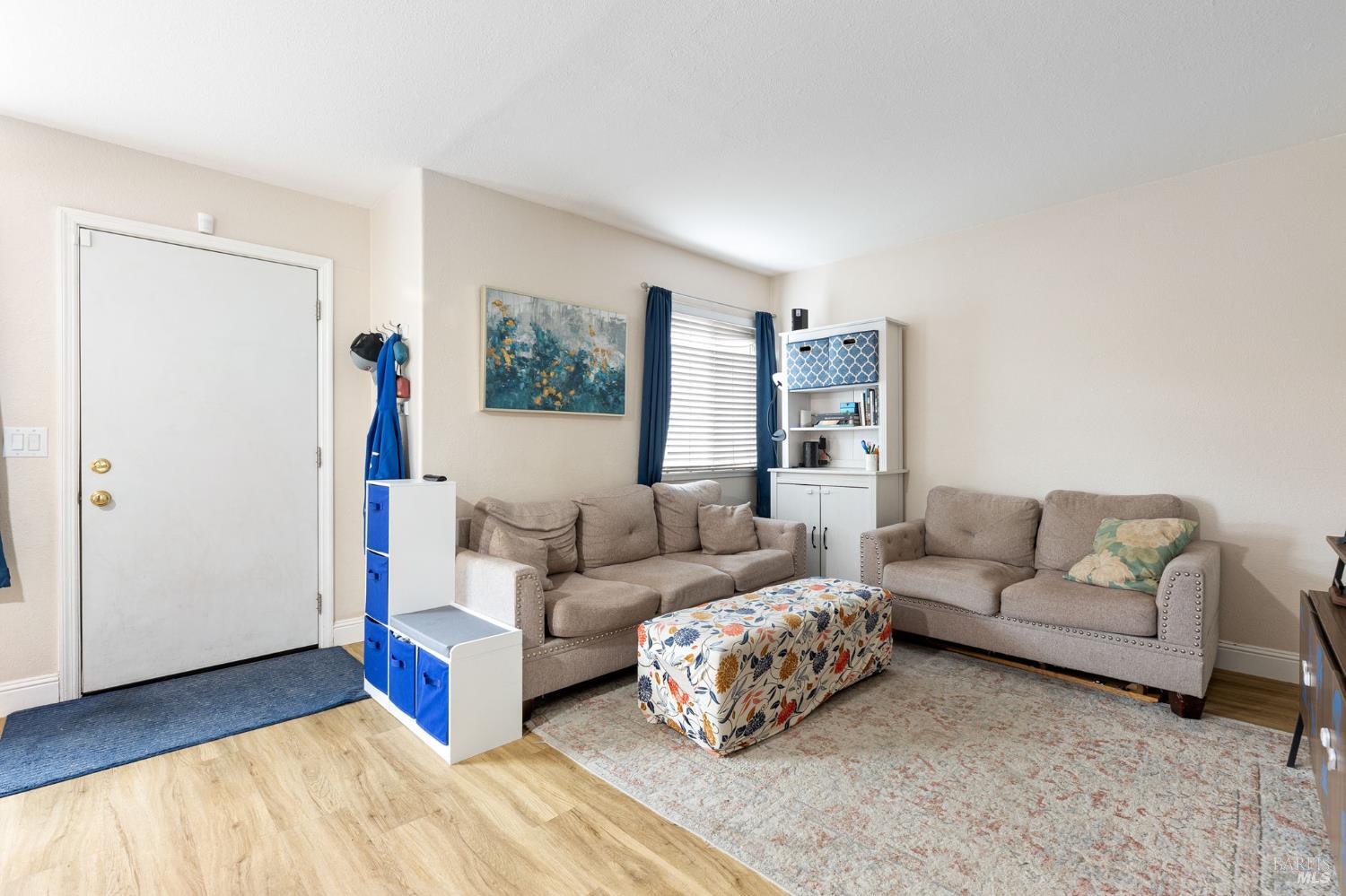 369 Eldridge Avenue Vacaville CA 95688