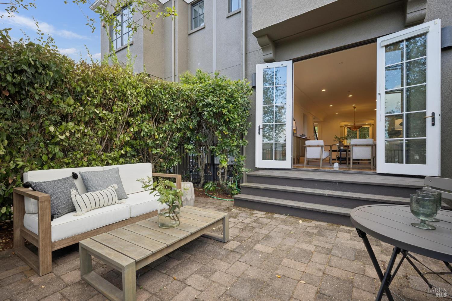 21 Tamalpais Commons Lane Mill Valley CA 94941