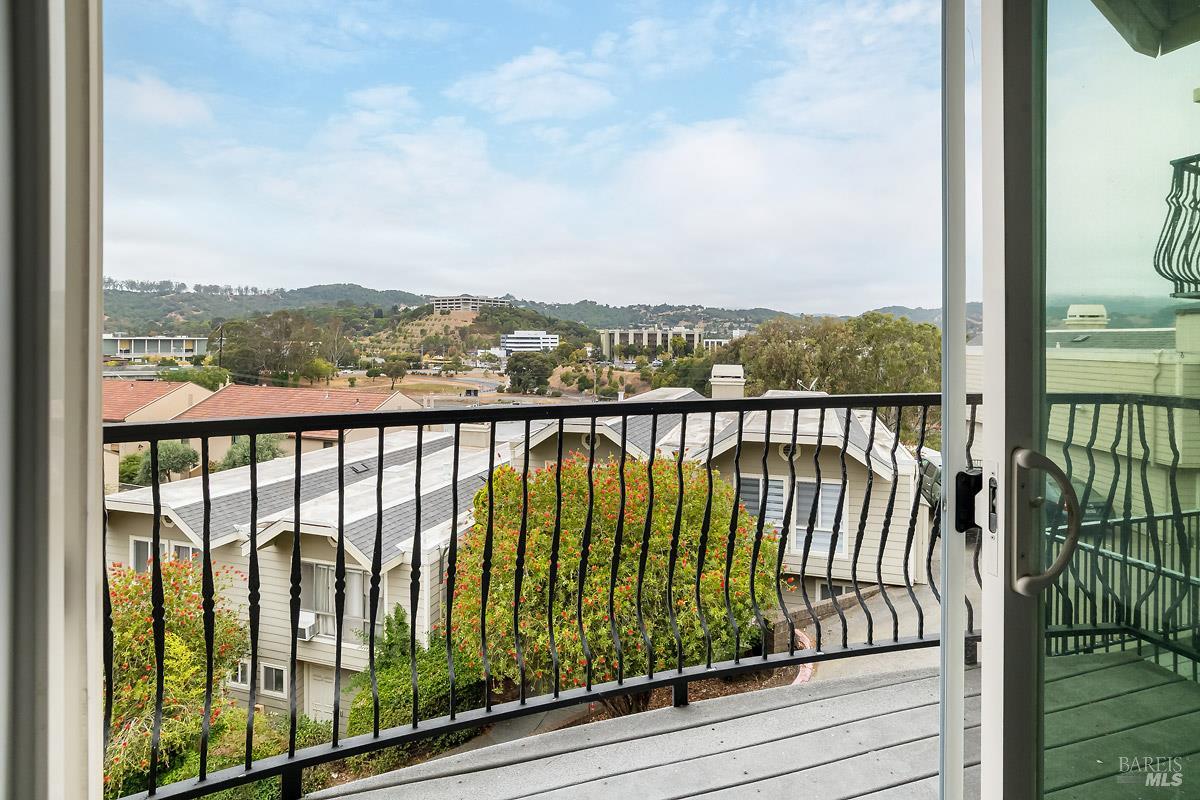 10 Professional Center Parkway San Rafael CA 94903