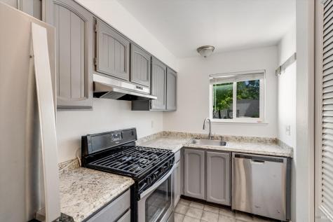 1909 Knolls Drive Santa Rosa CA 95405
