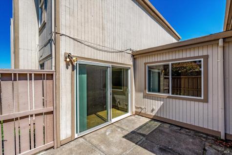 1909 Knolls Drive Santa Rosa CA 95405