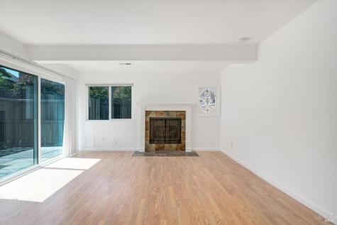 1909 Knolls Drive Santa Rosa CA 95405