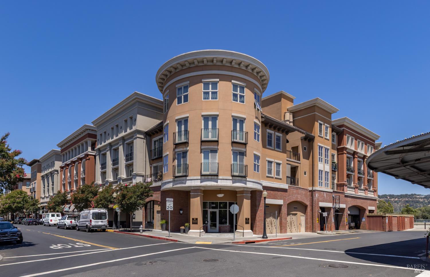 588 Main Street Napa CA 94559
