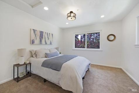 204 Foss Creek Circle Healdsburg CA 95448