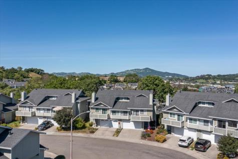 21 Briarwood Court Novato CA 94947