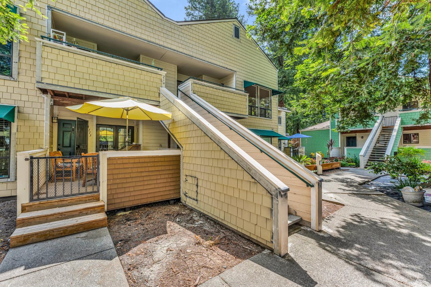 901 Russell Avenue Santa Rosa CA 95403