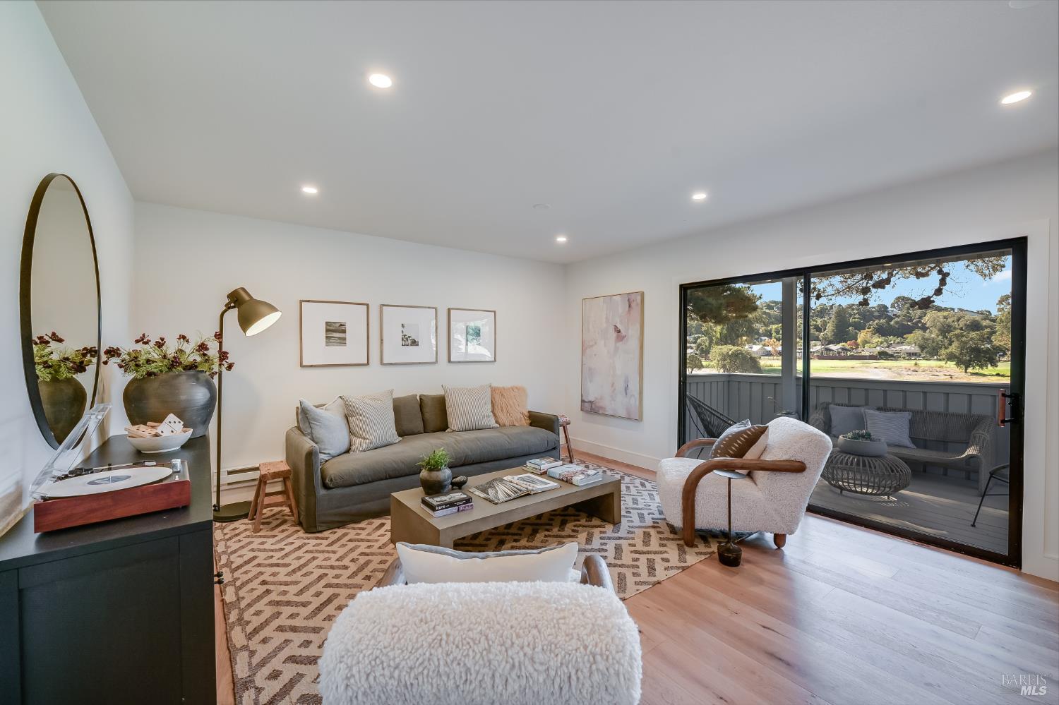 167 Knollwood Drive San Rafael CA 94901