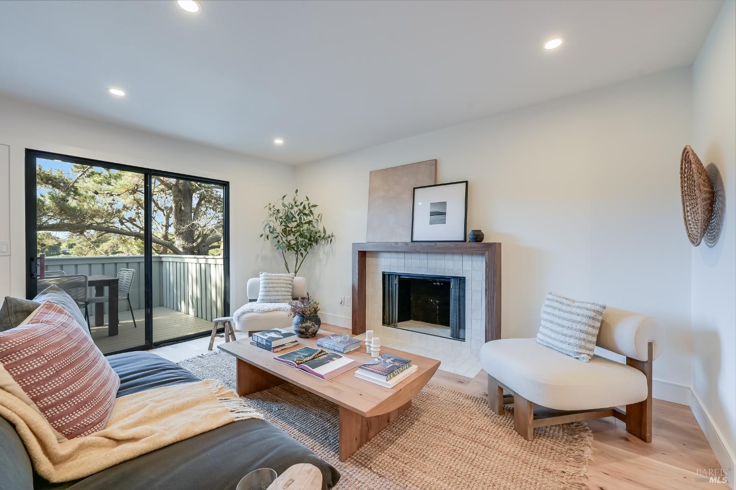 167 Knollwood Drive San Rafael CA 94901