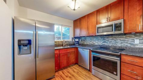 700 Racquet Club Circle Rohnert Park CA 94928
