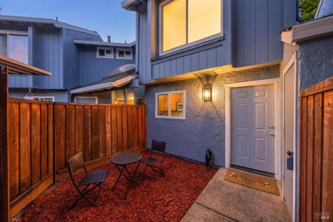 700 Racquet Club Circle Rohnert Park CA 94928