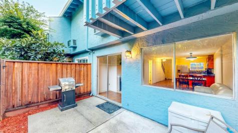 700 Racquet Club Circle Rohnert Park CA 94928