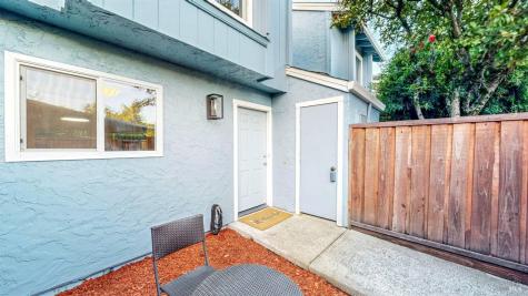 700 Racquet Club Circle Rohnert Park CA 94928