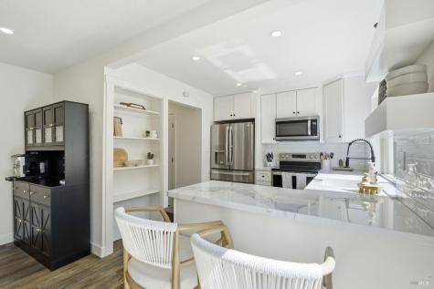 5234 El Mercado Parkway Santa Rosa CA 95403