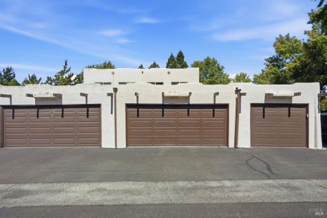 5234 El Mercado Parkway Santa Rosa CA 95403