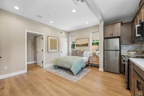 209 Pippen Court Sebastopol CA 95407