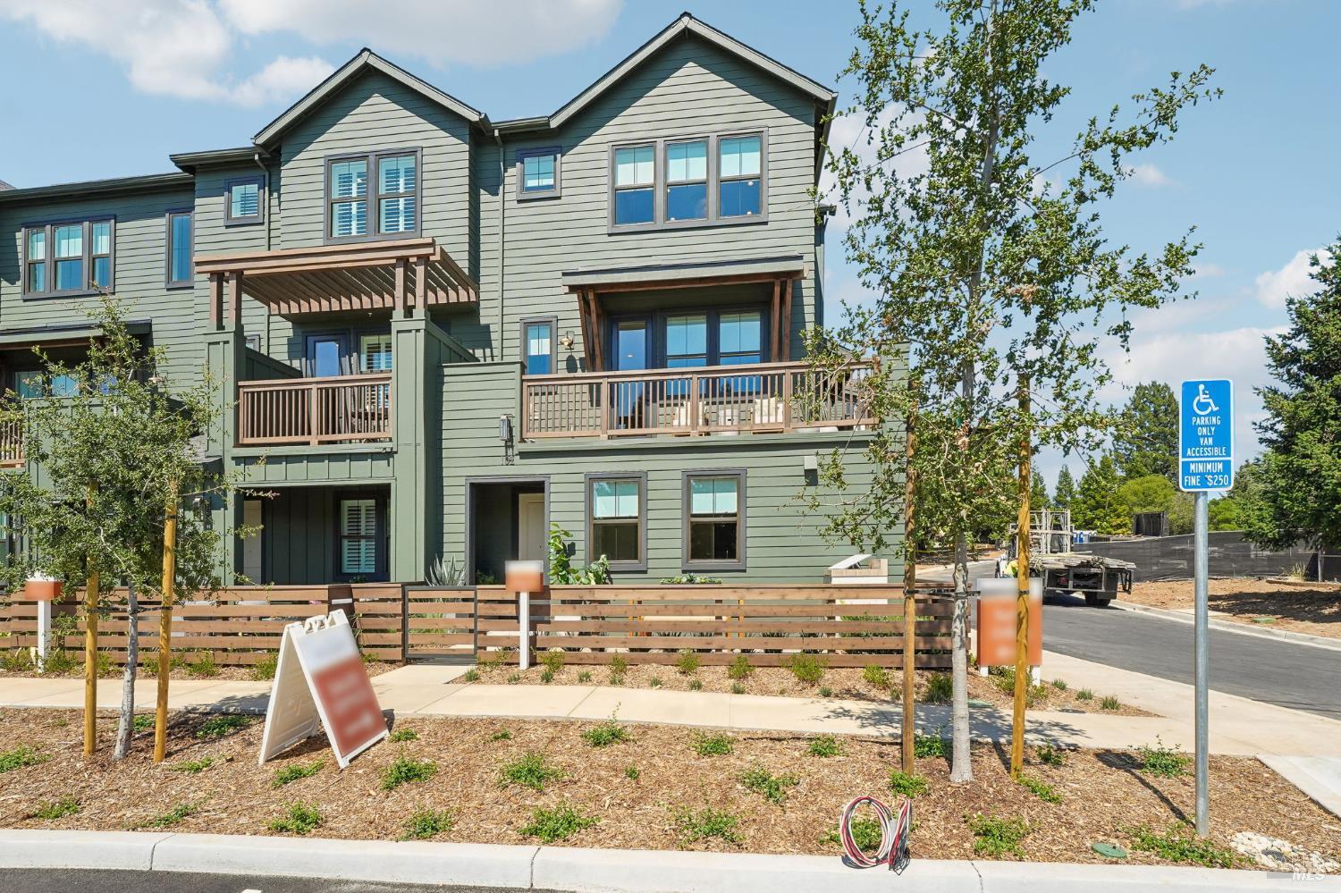 209 Pippen Court Sebastopol CA 95407