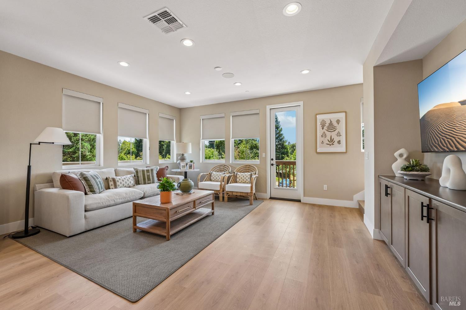 209 Pippen Court Sebastopol CA 95407