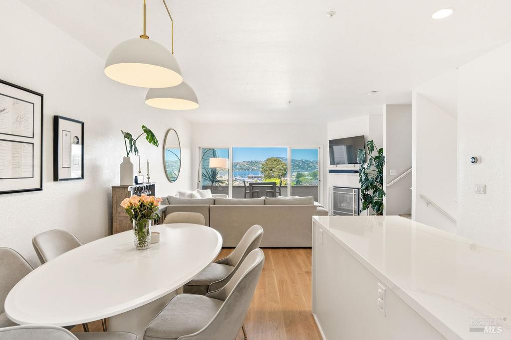 123 Sacramento Way Sausalito CA 94965